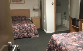 Winkys Motel